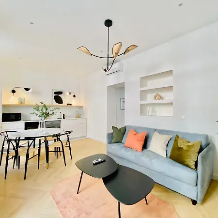 Newly Renovated With Balcony, Ac, Fiber Internet Monte Carlo