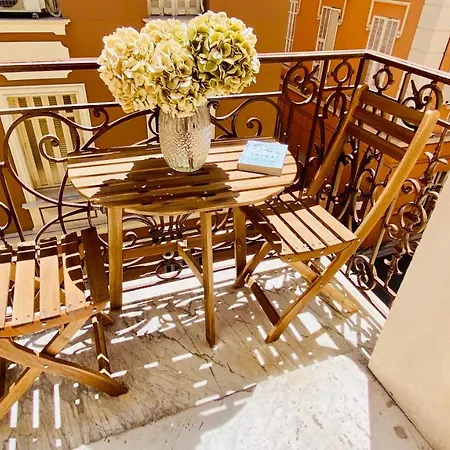Newly Renovated With Balcony, Ac, Fiber Internet Apartment Monte Carlo