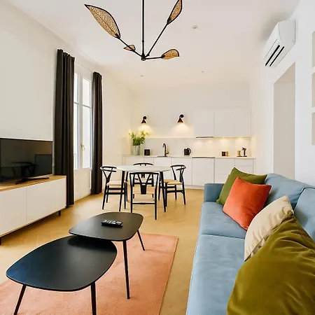 Newly Renovated With Balcony, Ac, Fiber Internet * Monte-Carlo